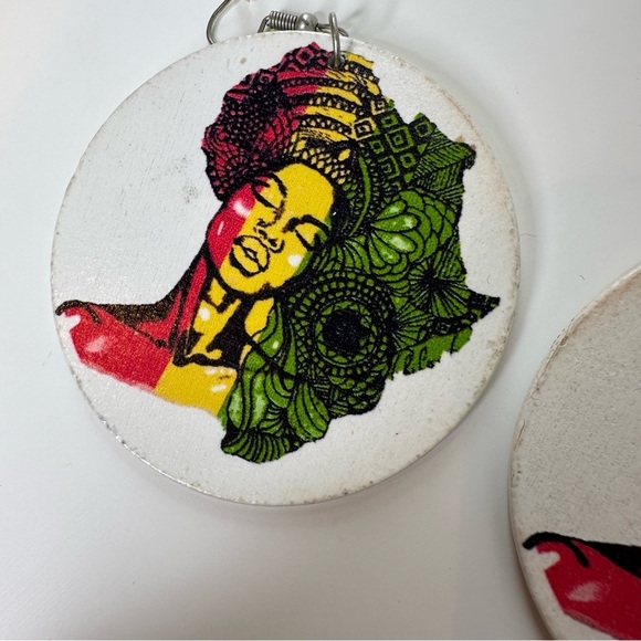 Set of 3 wooden earrings - Picture 8 of 15